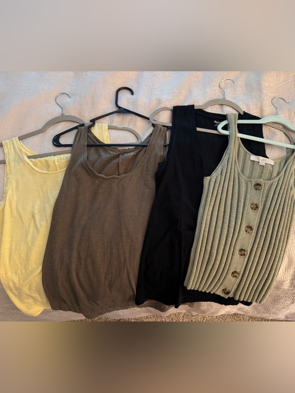 Summer tank bundle - Madewell & Loft!